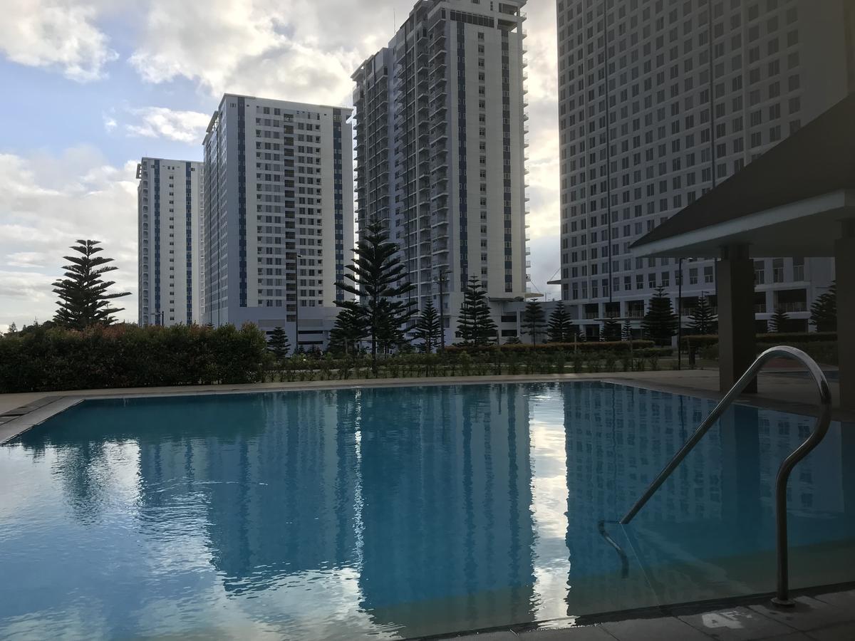 Holy Family Condo At Wind Residences,Tagaytay タガイタイ エクステリア 写真