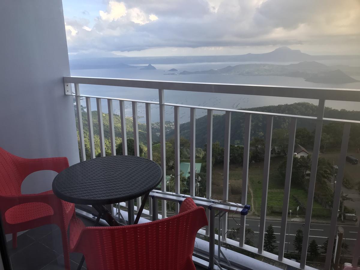 Holy Family Condo At Wind Residences,Tagaytay タガイタイ エクステリア 写真
